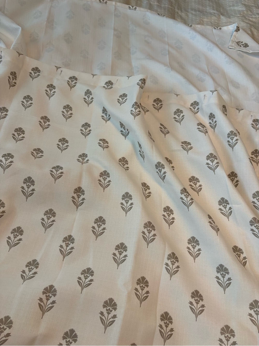 Mainstays Block Floral Shower Curtain Set 72x72 Liner & Hooks